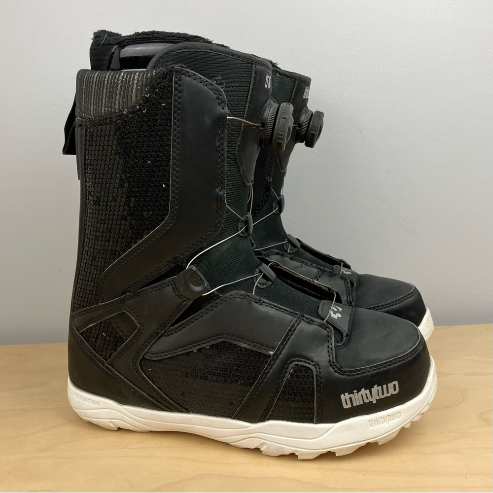 Thirtytwo Women’s Size 10.0 STW BOA Snowboarding Boots Black & White Sequin